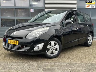 Zwart Gebruikt 2011 Renault Grand Scénic III Dynamique MPV | € 3.250 (Goede deal)