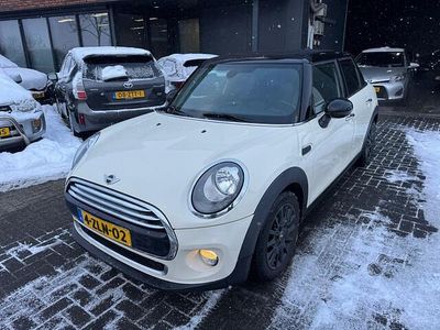Occasion Mini Cooper 136 PK (100 kW) 2015 Wit Hatchback