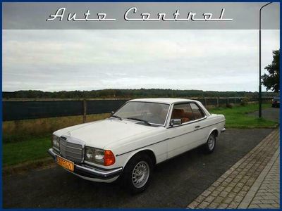 tweedehands Mercedes 280 (W115) CE Automaat 1979