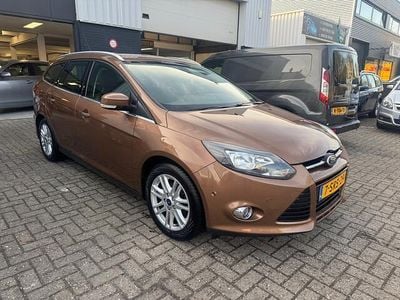 Bruin Occasion 2013 Ford Focus Stationwagen | € 1.299 (Super prijs)