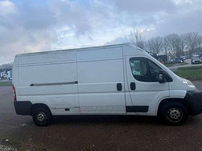 Wit Occasion 2014 Peugeot Boxer Van | € 3.799