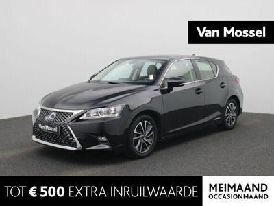 Lexus CT200h