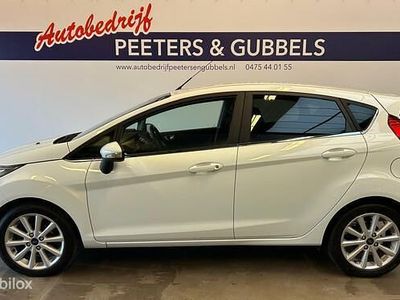 Occasion Ford Fiesta Titanium 101 PK (74 kW) 2017 Wit Hatchback