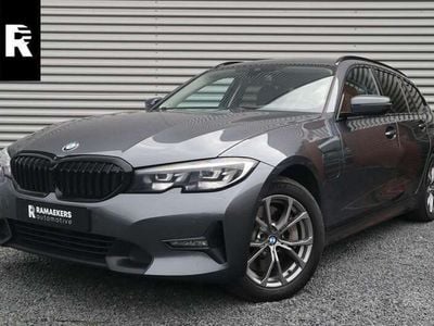 BMW 330e