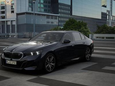 Zwart Nieuw 2025 BMW i5 Comfort Edition Sedan | € 87.177 (Eerlijke prijs)