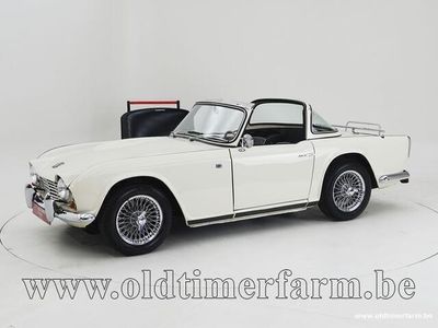 Triumph TR4