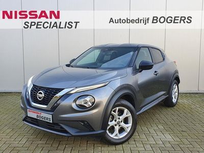 tweedehands Nissan Juke 1.0 DIG-T N-Connecta Navigatie, Climate Control, Cruise Control, 17"Lm, Achteruitrijcamera, Parkeersensoren