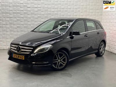 tweedehands Mercedes B180 Ambition AUTOMAAT CRUISE NAP