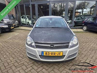 Occasion Opel Astra Elegance 105 PK (77 kW) 2005 Grijs Hatchback