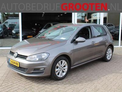 tweedehands VW Golf 1.2 TSI Trendline//Trekhaak!!