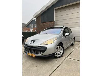 Grijs Gebruikt 2007 Peugeot 207 Hatchback | € 2.495 (Eerlijke prijs)