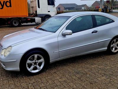 Occasion Mercedes C200 163 PK (119 kW) 2002 Zilver Coupé