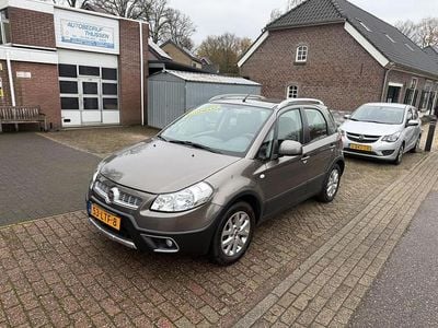 Bruin (metallic) Occasion 2010 Fiat Sedici Emotion SUV | € 8.450 (Eerlijke prijs)