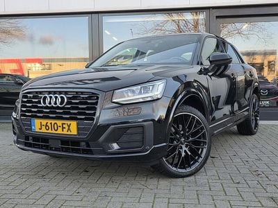 Zwart (metallic) Occasion 2020 Audi Q2 S-line plus SUV | € 18.600 (Eerlijke prijs)