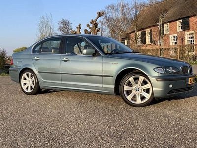BMW 325