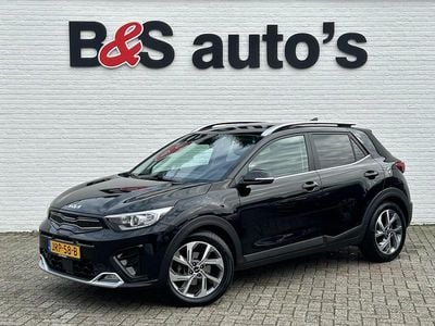 Zwart Gebruikt 2023 Kia Stonic GT-Line SUV | € 21.900 (Eerlijke prijs)