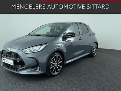 Grijs Gebruikt 2025 Toyota Yaris Sport Hatchback | € 32.940 (Duur)