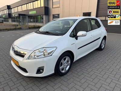 Toyota Auris Hybrid