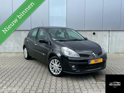 tweedehands Renault Clio Dynamic NW Distrbutieriem NAP velgen Airco