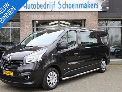 Zwart Occasion 2015 Renault Trafic MPV | € 14.767