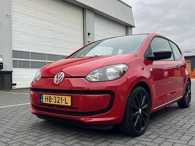 Rood Gebruikt 2015 VW up! take up! Hatchback | € 6.250 (Eerlijke prijs)