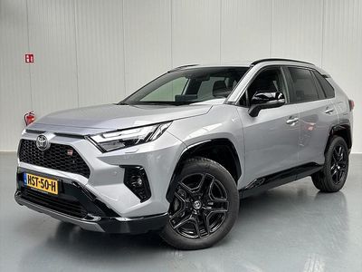 Grijs Occasion 2024 Toyota RAV4 Hybrid Sport SUV | € 55.799 (Duur)