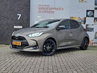 tweedehands Toyota Yaris 1.5 Hybrid Executive Automaat | STOELVERWARMING |