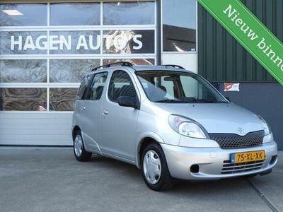Toyota Yaris Verso