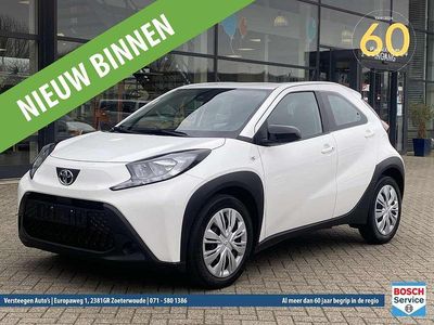 Wit Occasion 2022 Toyota Aygo X Play SUV | € 17.450 (Duur)