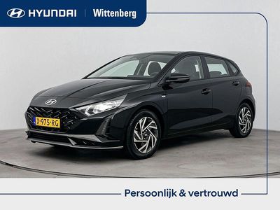 Zwart Occasion 2024 Hyundai i20 Comfort Hatchback | € 18.700 (Eerlijke prijs)
