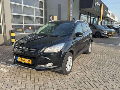 Zwart Occasion 2015 Ford Kuga Titanium SUV | € 10.880 (Eerlijke prijs)