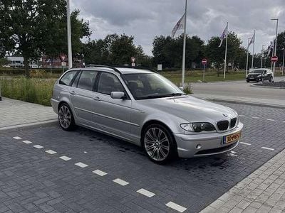 BMW 325