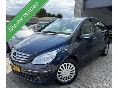 Mercedes B200