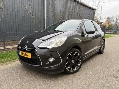 Zwart Gebruikt 2011 Citroën DS3 Sport Chic Hatchback | € 4.750 (Eerlijke prijs)