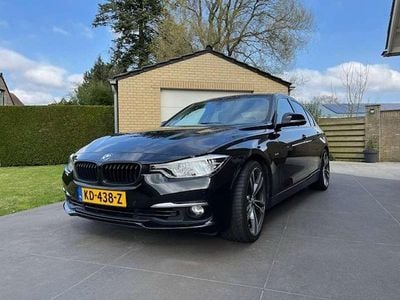 Occasion BMW 320 Luxury Line 184 PK (135 kW) 2015 Zwart Sedan