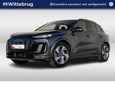 Nieuw Audi Q6 e-tron Performance 239 kW (326 PK) 2025 Grijs SUV