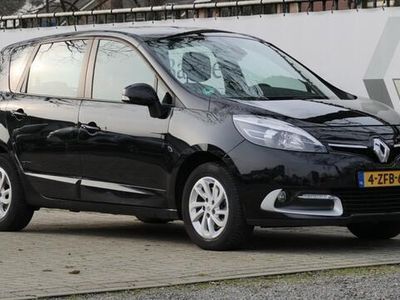 Zwart Gebruikt 2014 Renault Scénic III Expression MPV | € 7.900 (Iets duurder)