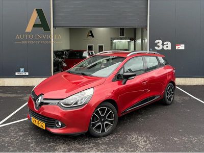 Rood Gebruikt 2013 Renault Clio GrandTour Expression Stationwagen | € 6.250 (Iets duurder)