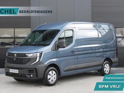 Grijs Gebruikt 2024 Renault Master Van | € 36.450 (Eerlijke prijs)
