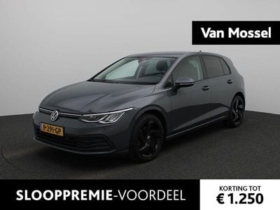 Grijs Gebruikt 2020 VW Golf VII Life Hatchback | € 19.900 (Eerlijke prijs)