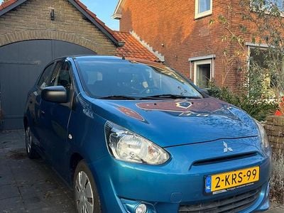 Occasion Mitsubishi Space Star Inform 71 PK (52 kW) 2013 Blauw Hatchback