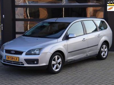 tweedehands Ford Focus Wagon 1.6-16V Futura | Nap | Export \ Handel |