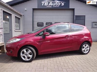 Occasion Ford Fiesta Trend 82 PK (60 kW) 2008 Rood Hatchback