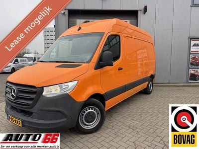 Oranje Occasion 2021 Mercedes Sprinter Van | € 20.995