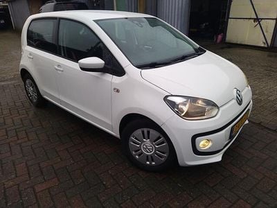 Wit Gebruikt 2013 VW up! high up! Hatchback | € 3.250 (Eerlijke prijs)