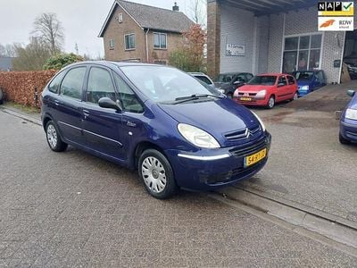 Occasion Citroën Xsara Picasso Attraction 116 PK (85 kW) 2005 Blauw MPV
