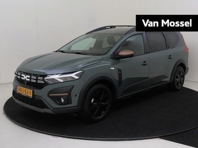 Grijs Gebruikt 2025 Dacia Jogger Extreme MPV | € 29.440 (Eerlijke prijs)