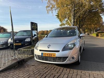 Grijs Occasion 2009 Renault Grand Scénic III Dynamique MPV | € 2.850 (Iets duurder)
