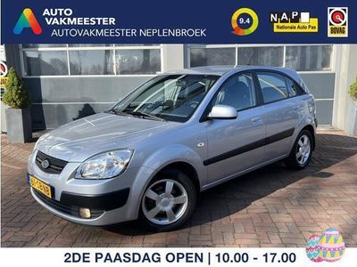 tweedehands Kia Rio 1.6 CVVT EX Bj 2005 Km 166.000 2e eigenaar 112pk d