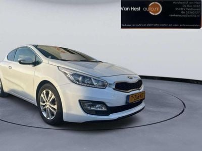 Occasion Kia Ceed 99 PK (72 kW) 2015 Wit Hatchback